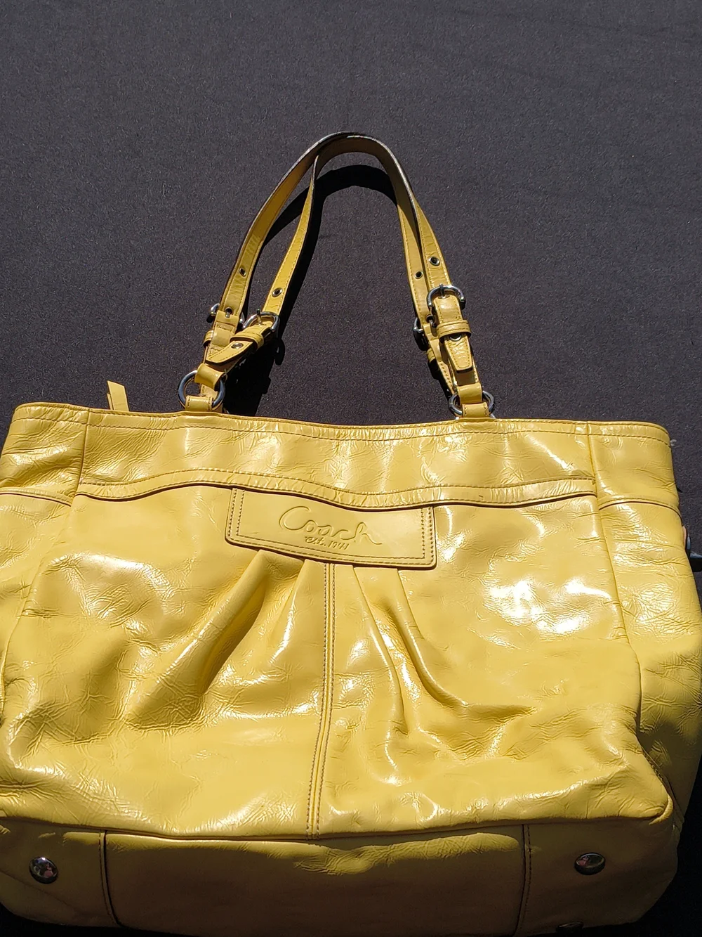 Coach Lemon Yellow Leather Tote with Front Logo Panel - Picture 2 of 9